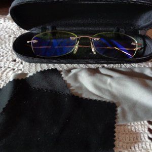 CessBlue Rimless Blue Light Blocking Reading Glasses +0.50 Rose Gold Frames